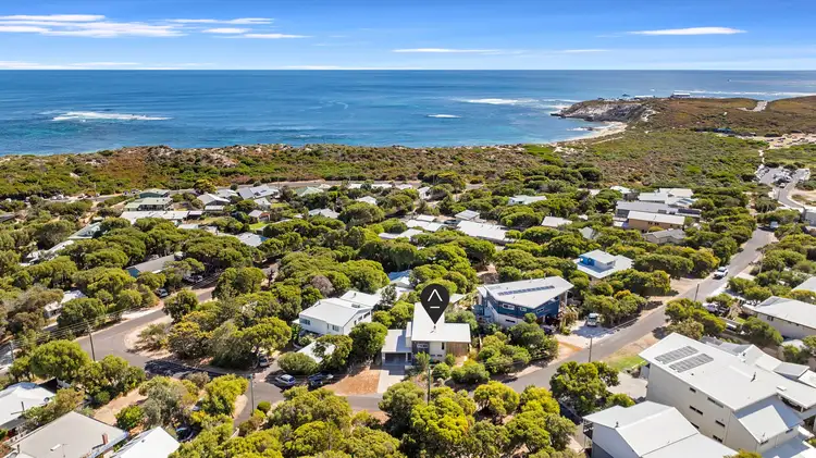 16A Wooredah Crescent, Prevelly WA 6285
