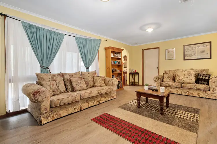 Fourth view of Homely house listing, 5 Luscombe Avenue, Carrum Downs VIC 3201