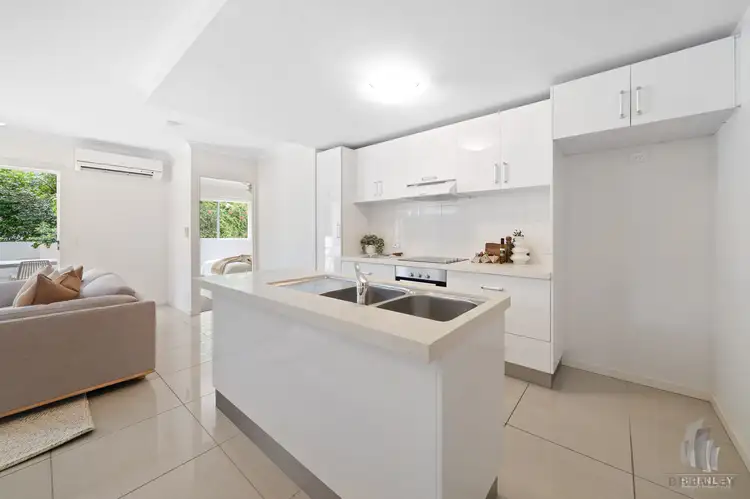 Sixth view of Homely apartment listing, 8/37 Creighton Street, Mount Gravatt QLD 4122