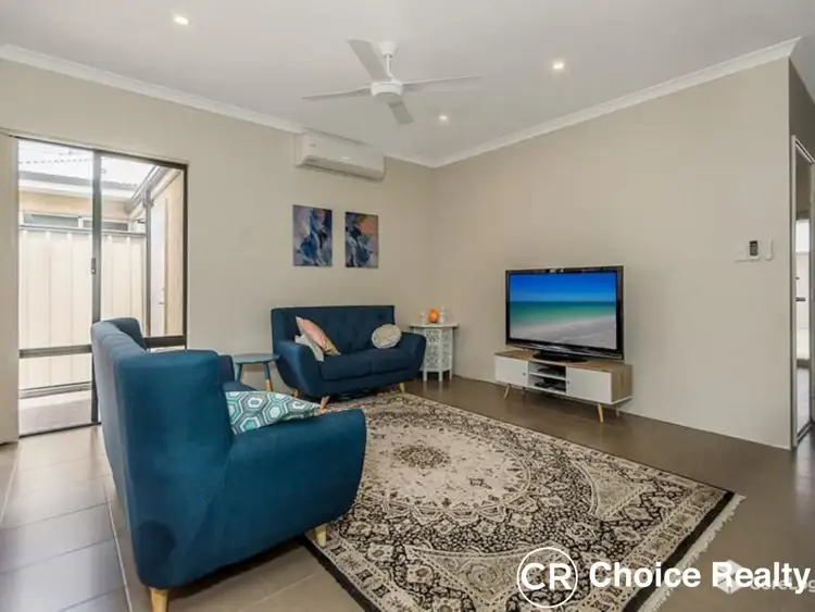 Seventh view of Homely house listing, 18/99 Lowanna Way, Armadale WA 6112