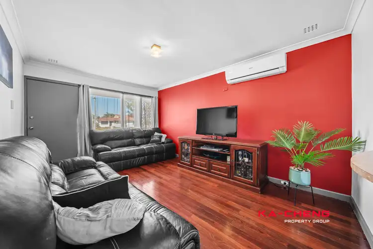 12 Rosher Road, Lockridge WA 6054