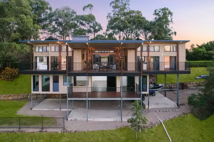 90 Colwill Crescent, Belivah QLD 4207