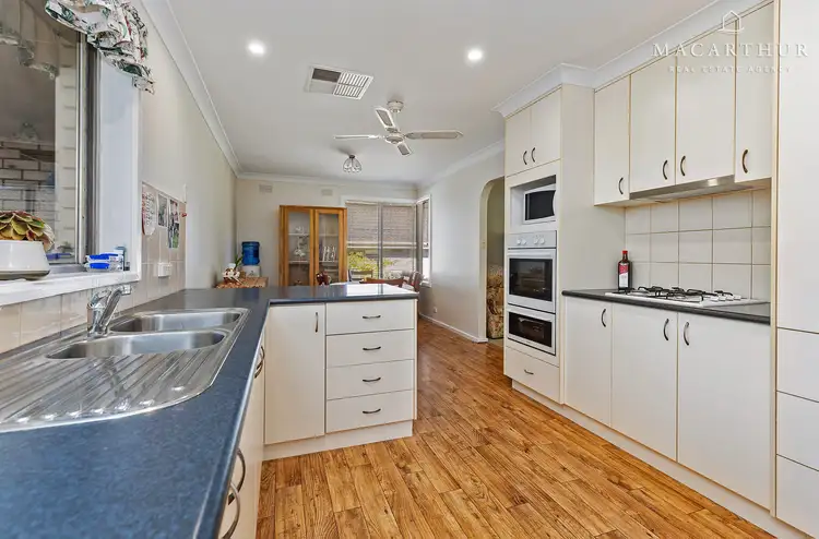 Sixth view of Homely house listing, 2 Walana Crescent, Kooringal NSW 2650