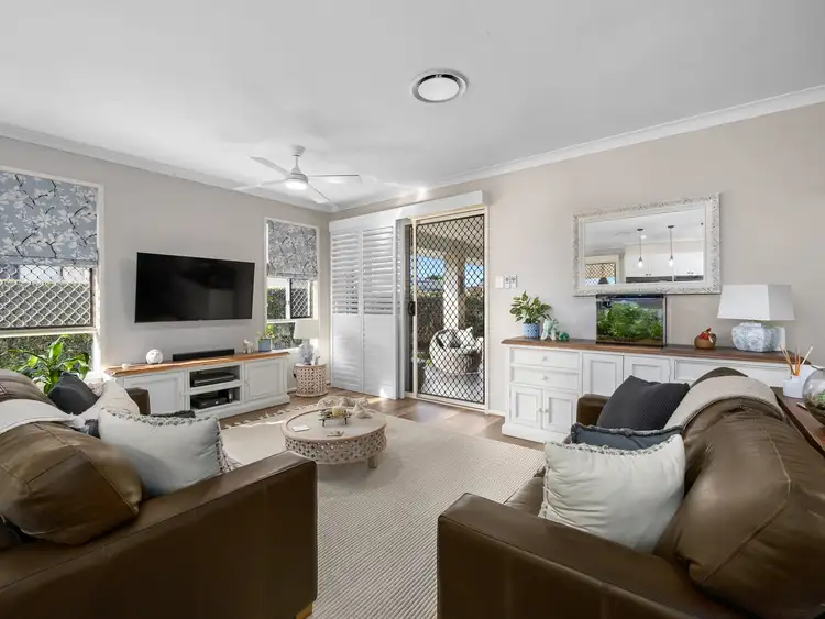Sixth view of Homely house listing, 2 Lilly Court, Yamanto QLD 4305