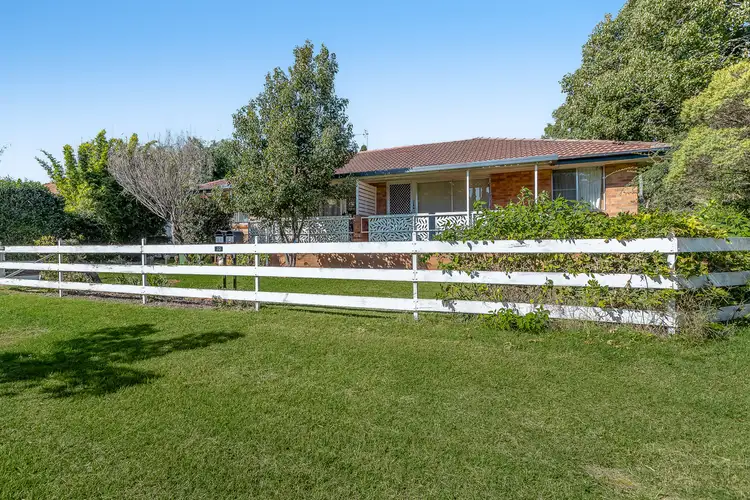 32 Garde Street, Centenary Heights QLD 4350