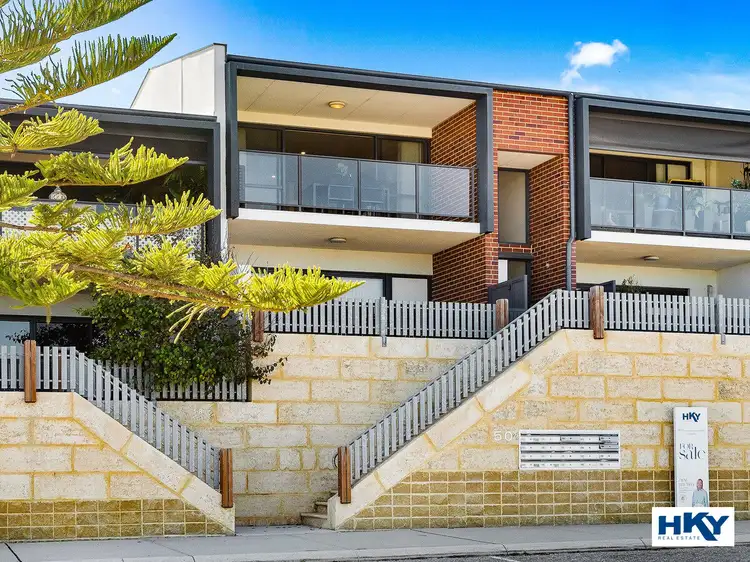 10/50 Commander Drive, Alkimos WA 6038