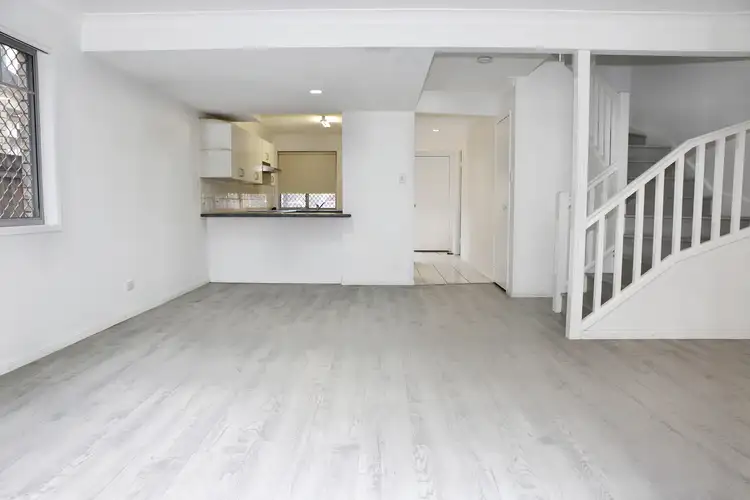 Second view of Homely townhouse listing, 10 Lawrence Close, Robertson QLD 4109