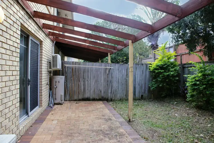 Seventh view of Homely townhouse listing, 10 Lawrence Close, Robertson QLD 4109
