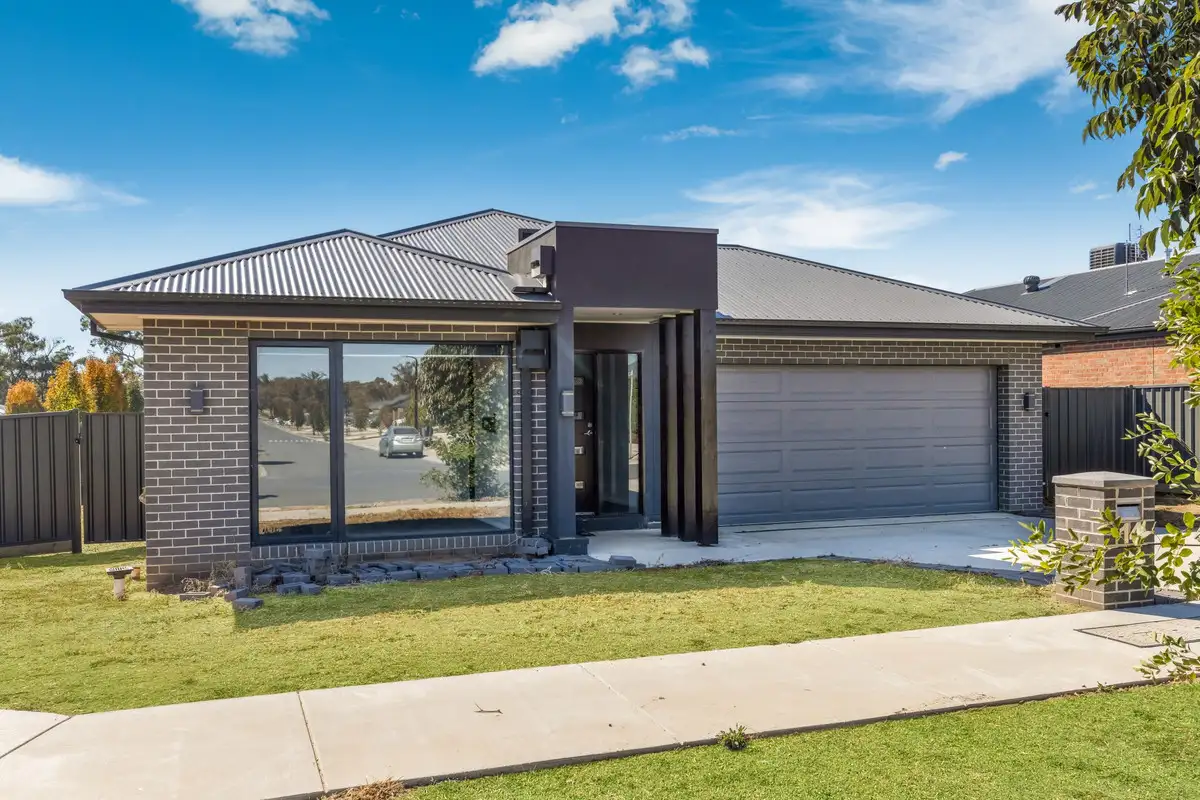 Main view of Homely house listing, 14 Dorset Drive, Marong VIC 3515