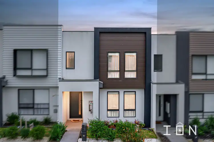 Main view of Homely house listing, 31 Magias Circuit, Clyde VIC 3978