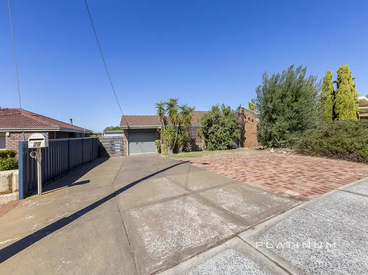 29 Deyoung Road, Craigie WA 6025