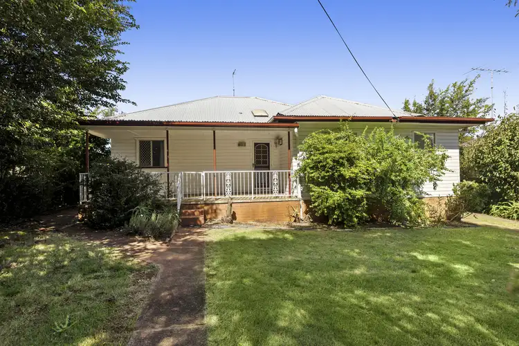 32 James Street, Rangeville QLD 4350