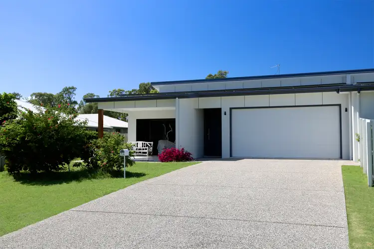 2/14 Thornbill Avenue, Yeppoon QLD 4703