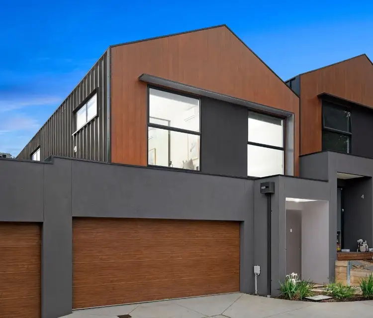 3/16 McCubbin Street, Burwood VIC 3125