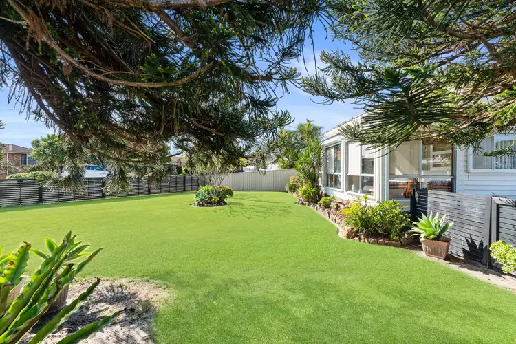 135 Hutton Road, The Entrance North NSW 2261