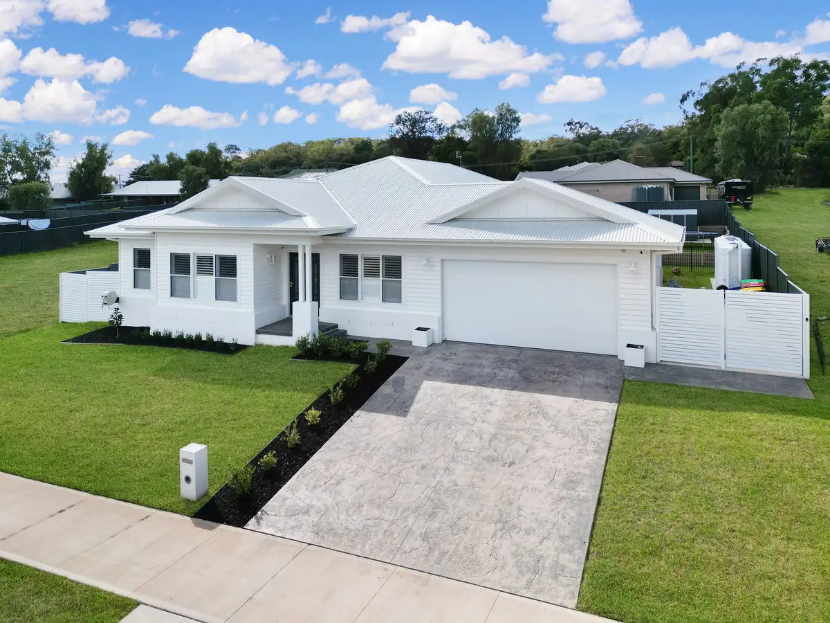 Main view of Homely house listing, 17 Parish Avenue, Gunnedah NSW 2380