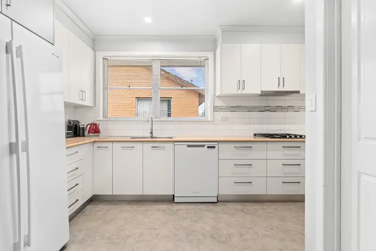 Fifth view of Homely house listing, 36 Overend Crescent, Sale VIC 3850