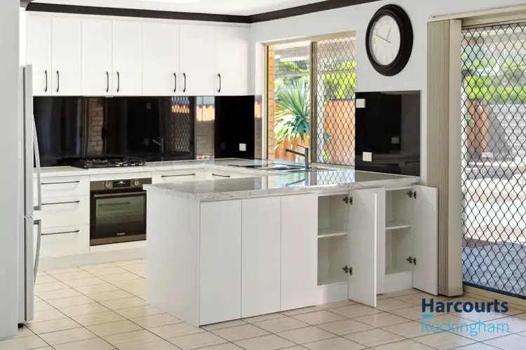 Seventh view of Homely house listing, 9 Birdie Court, Cooloongup WA 6168
