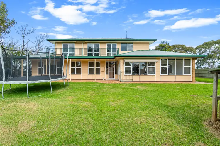 4 Kestrel Court, Sale VIC 3850