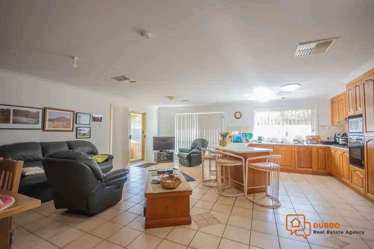 Fifth view of Homely house listing, 15 Hillcrest Place, Dubbo NSW 2830