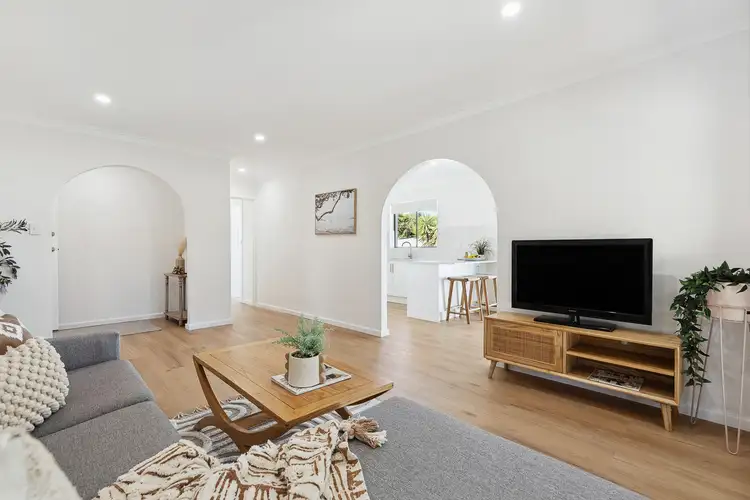 6 Leeder Street, Safety Bay WA 6169