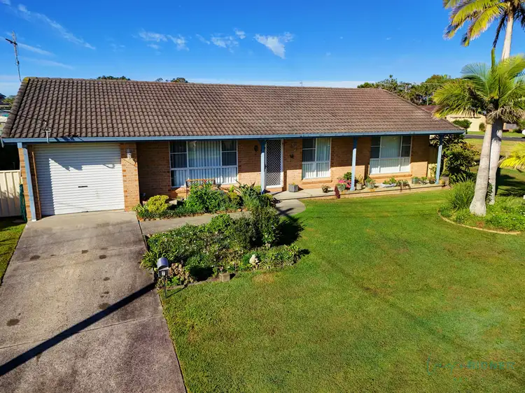 Second view of Homely house listing, 8 Hawaii Avenue, Forster NSW 2428