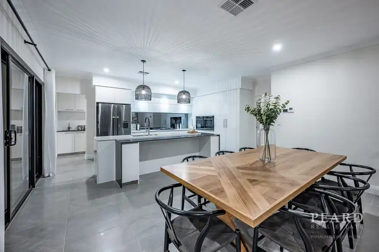21 Casina Way, Jindalee WA 6036