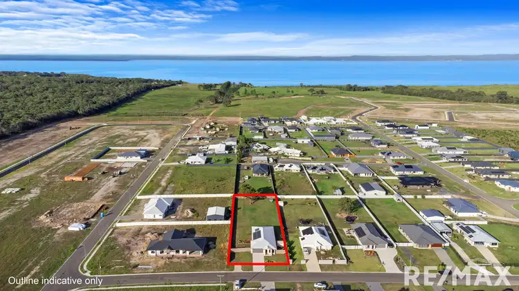 9 Sunderland Street, Booral QLD 4655