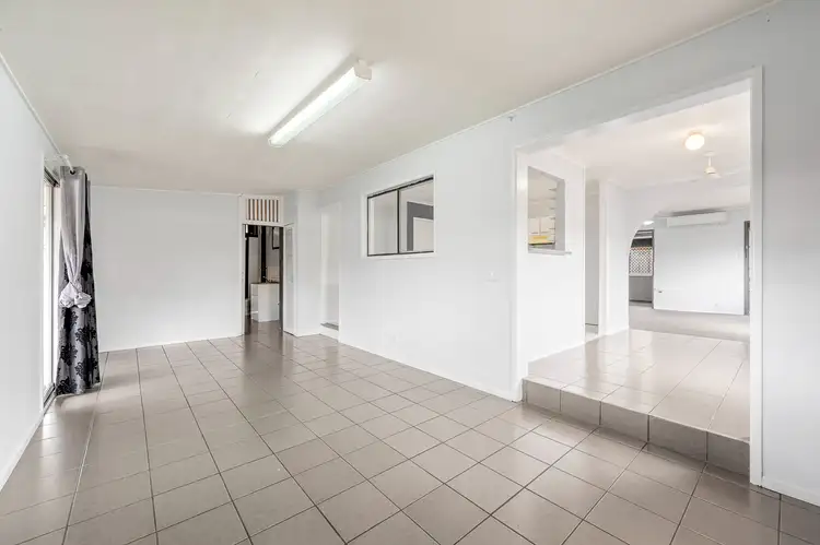 Second view of Homely house listing, 4 Illawarra Drive, Kin Kora QLD 4680