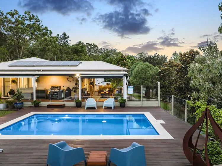 6 Teatree Close, Samford Valley QLD 4520