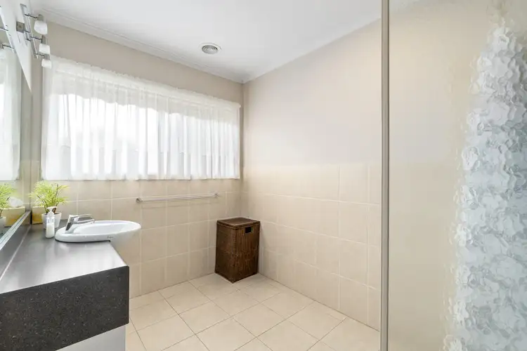 Sixth view of Homely unit listing, 2/24 Parrott Street, Cobden VIC 3266