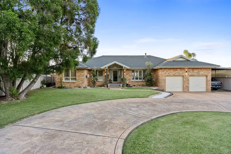 4 Holdsworth Crescent, Muswellbrook NSW 2333
