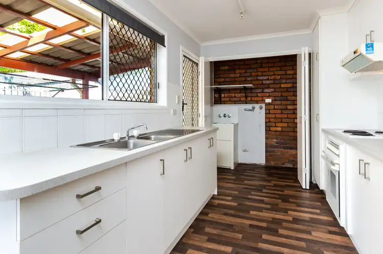Fifth view of Homely semi-detached listing, 1/44 J Hickey Avenue, Clinton QLD 4680