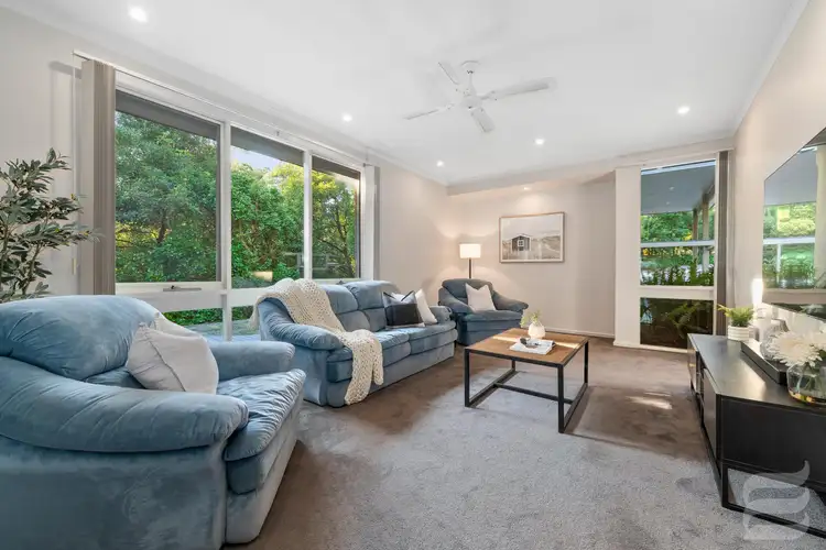 Sixth view of Homely house listing, 2 Stradella Court, Mount Eliza VIC 3930