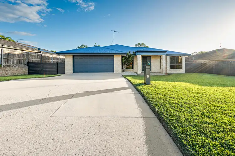 6 Dartmouth Close, Clinton QLD 4680