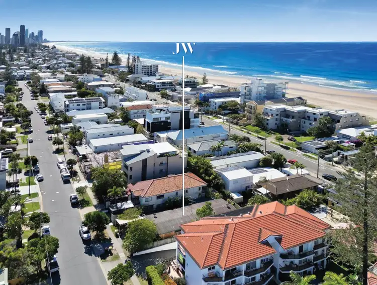 85 Seagull Avenue, Mermaid Beach QLD 4218