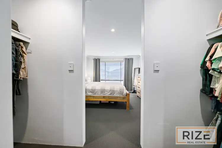 Sixth view of Homely house listing, 10 Potoroo Street, Banksia Grove WA 6031