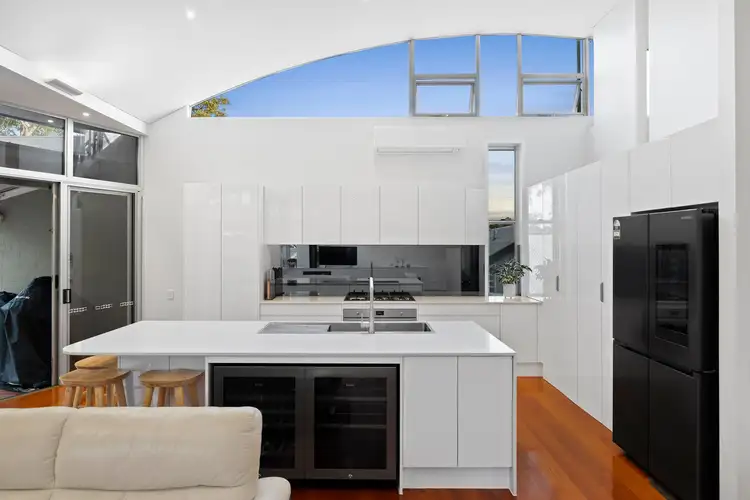 Sixth view of Homely house listing, 25 Ngeringa Crescent, Chapel Hill QLD 4069