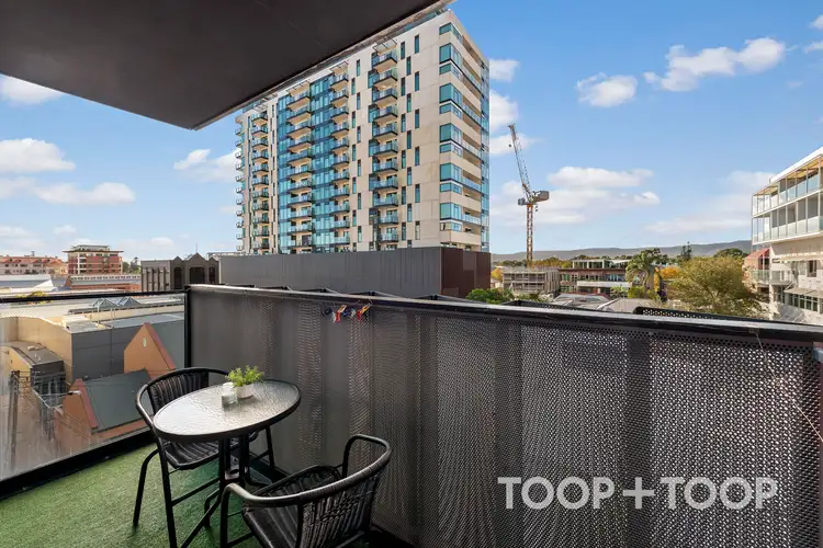 252 Flinders Street