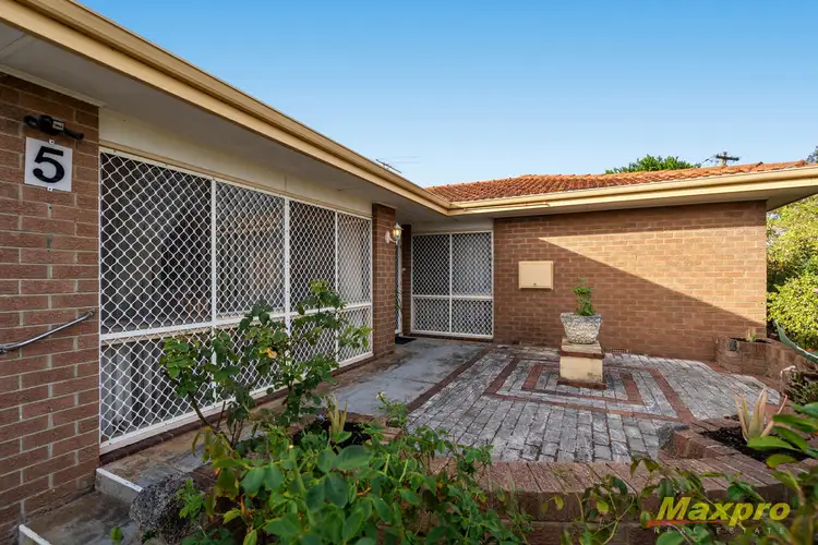 Second view of Homely house listing, 5 Kaduka Way, Lynwood WA 6147