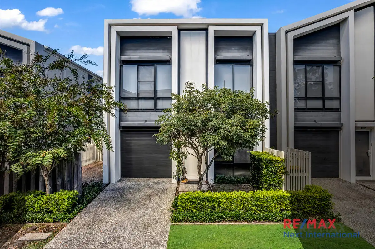 Main view of Homely townhouse listing, 4/1 Residences Circuit, Pimpama QLD 4209
