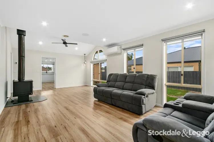 Second view of Homely house listing, 13 Ayres Court, Rosedale VIC 3847