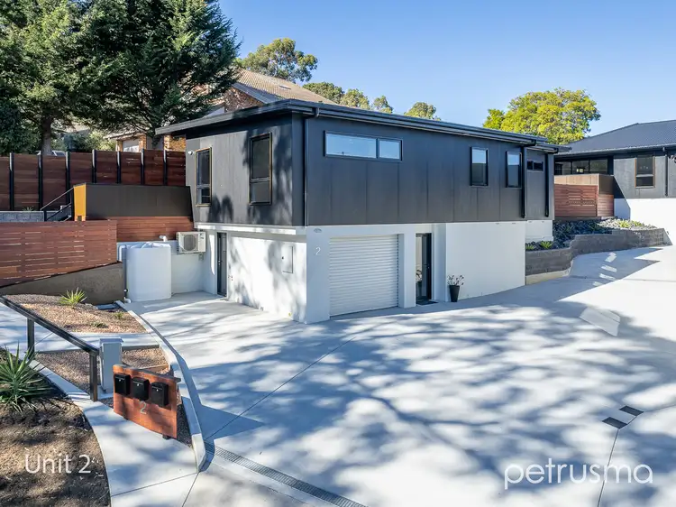 2/2 Bellemont Court, Geilston Bay TAS 7015