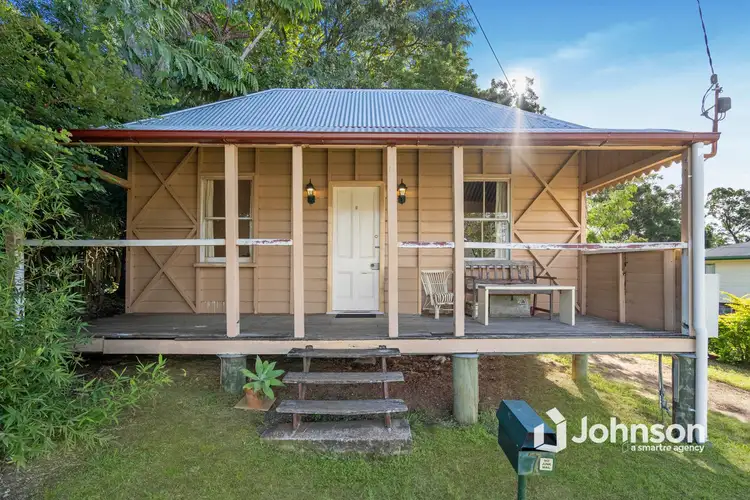7 Hill Street, Blackstone QLD 4304
