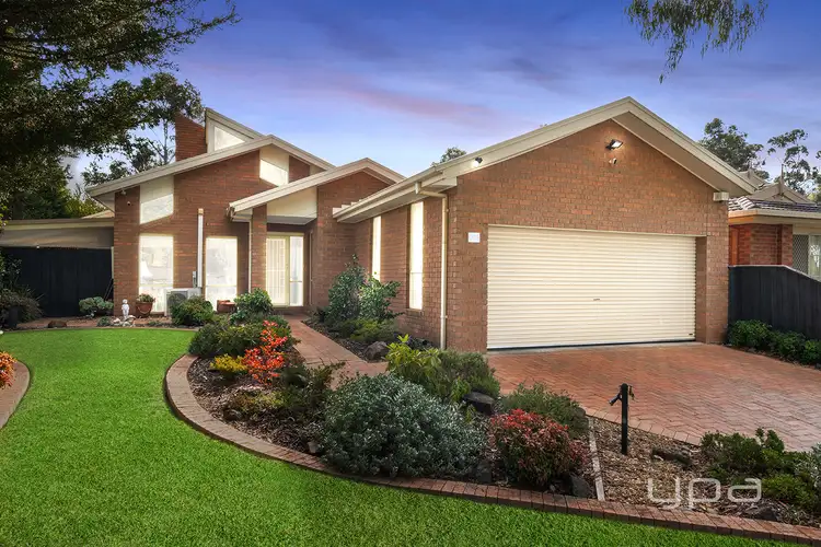 31 Sheridan Way, Roxburgh Park VIC 3064