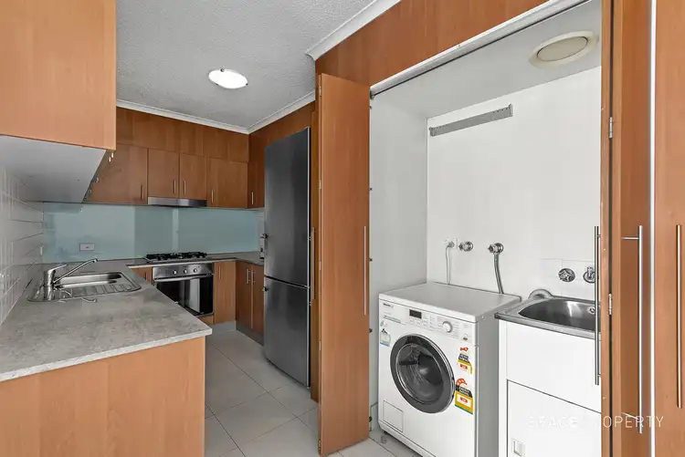 Fifth view of Homely apartment listing, 207/292 Boundary Street, Spring Hill QLD 4000