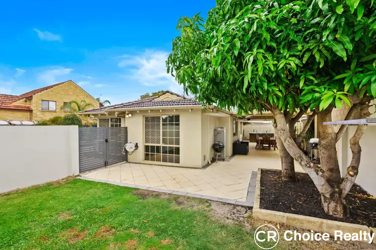Sixth view of Homely house listing, 1a Howlett Place, Leeming WA 6149