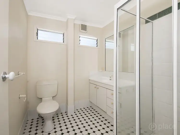 Third view of Homely unit listing, 2/86 Lancelot Street, Tennyson QLD 4105