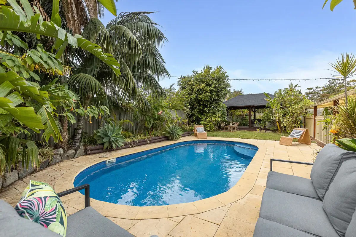 Main view of Homely house listing, 5 Newman Close, Cooloongup WA 6168