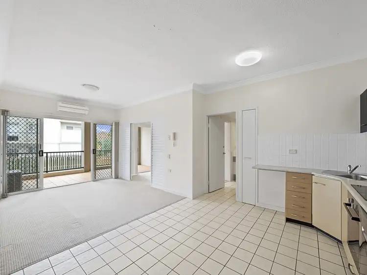 Main view of Homely unit listing, 9/32-36 Lissner Street, Toowong QLD 4066
